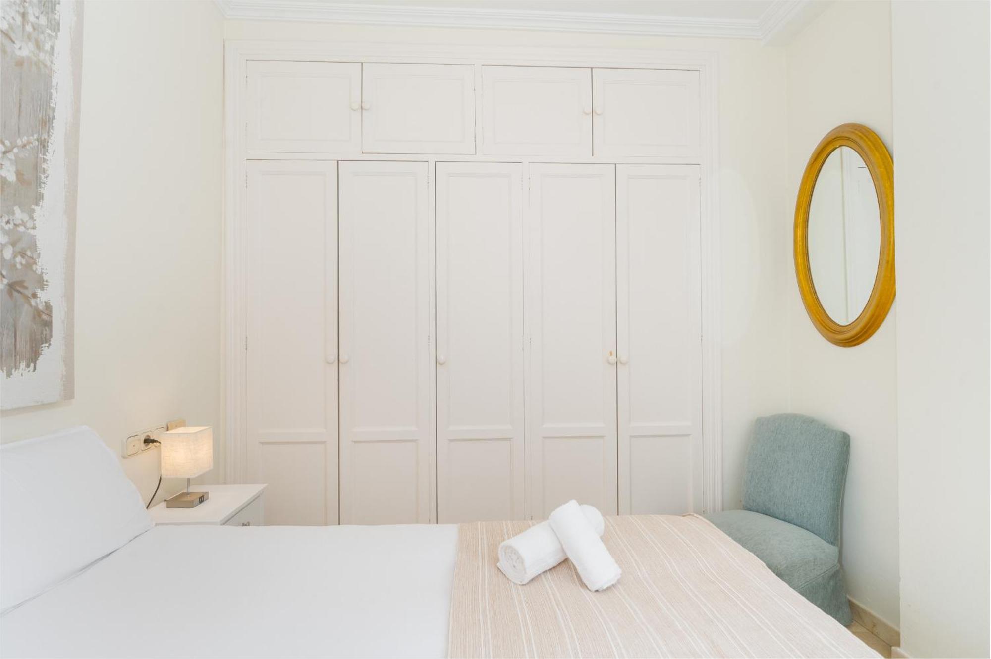 Wide With Terrace & Parking- 3bd 2bth- Alfalfa Appartement *
